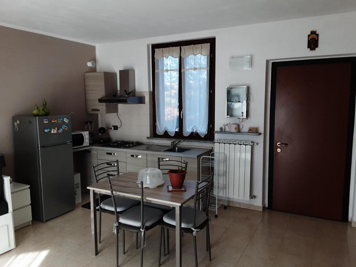 Appartamento Sofia In Zona Residenziale Strategica Wifi Gratuito Carbonara al Ticino ภายนอก รูปภาพ